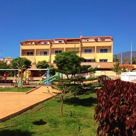 Spacious With 4 Bedrooms