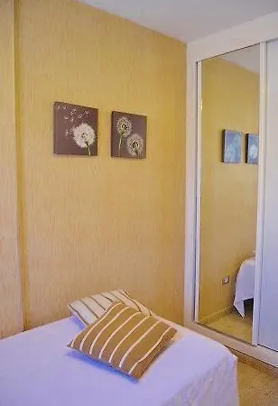 Spacious With 4 Bedrooms Apartment *